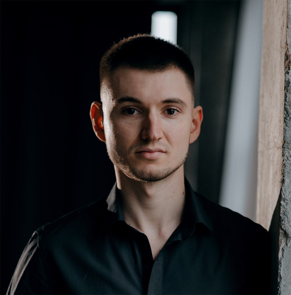 Игорь Малиенко